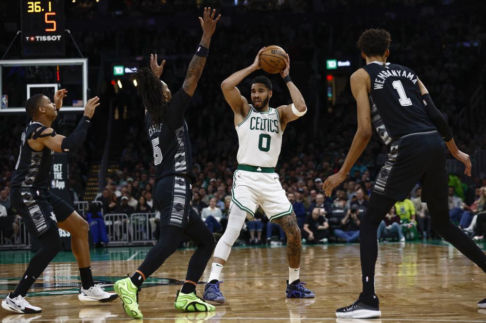 但在瞬息万 但在瞬息万